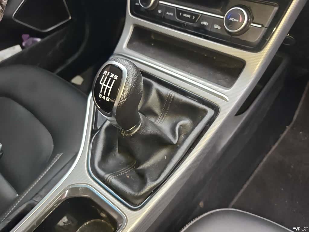 Geely Emgrand, 2018 7