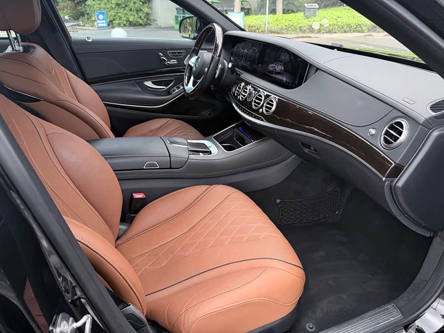 Mercedes-Benz Maybach S-Class 2021, фото 15
