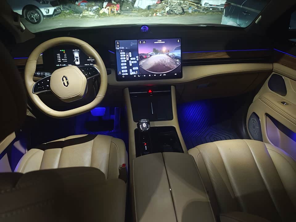 AITO Ask the world M7