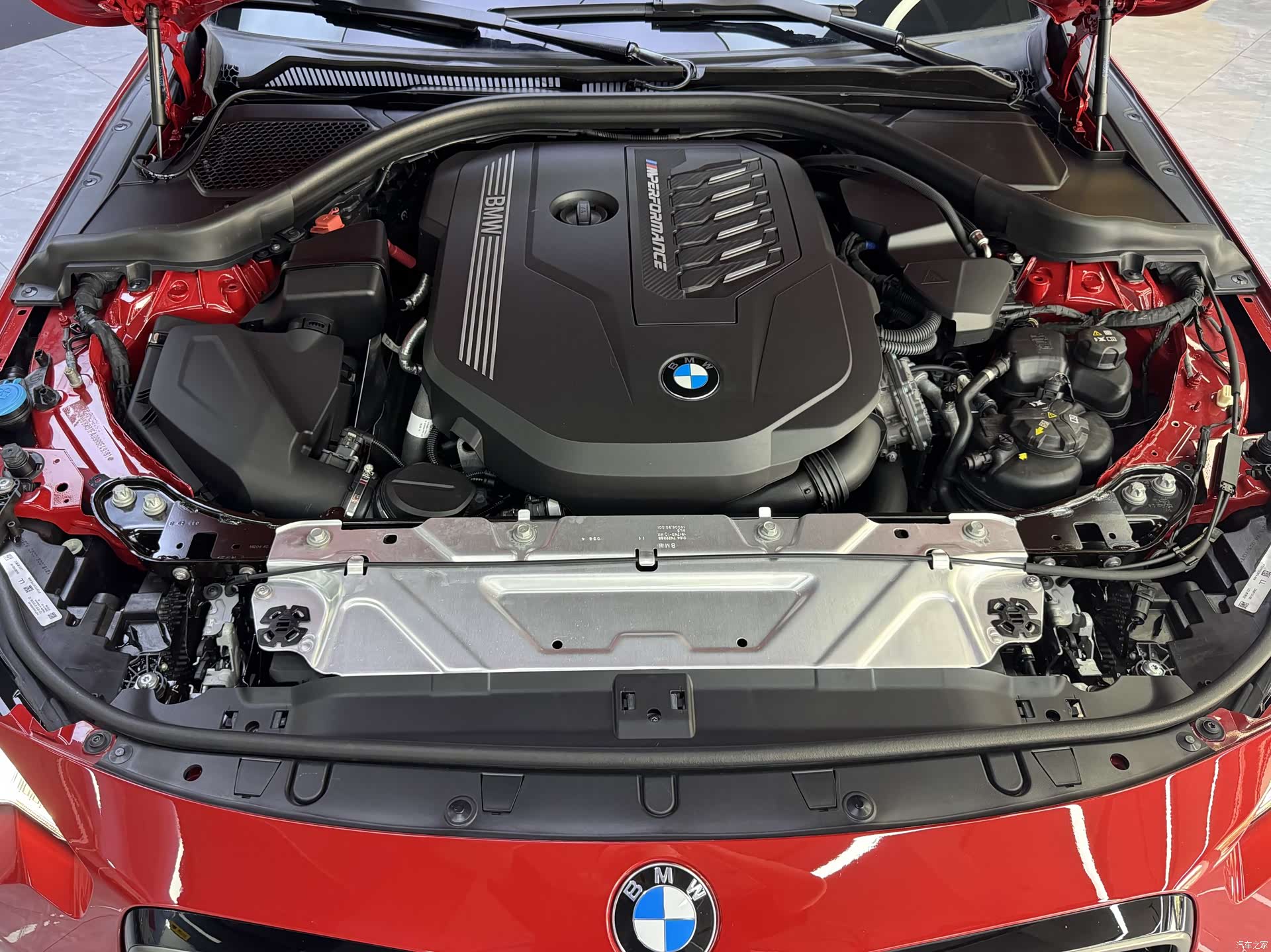 BMW M2, 2025 7