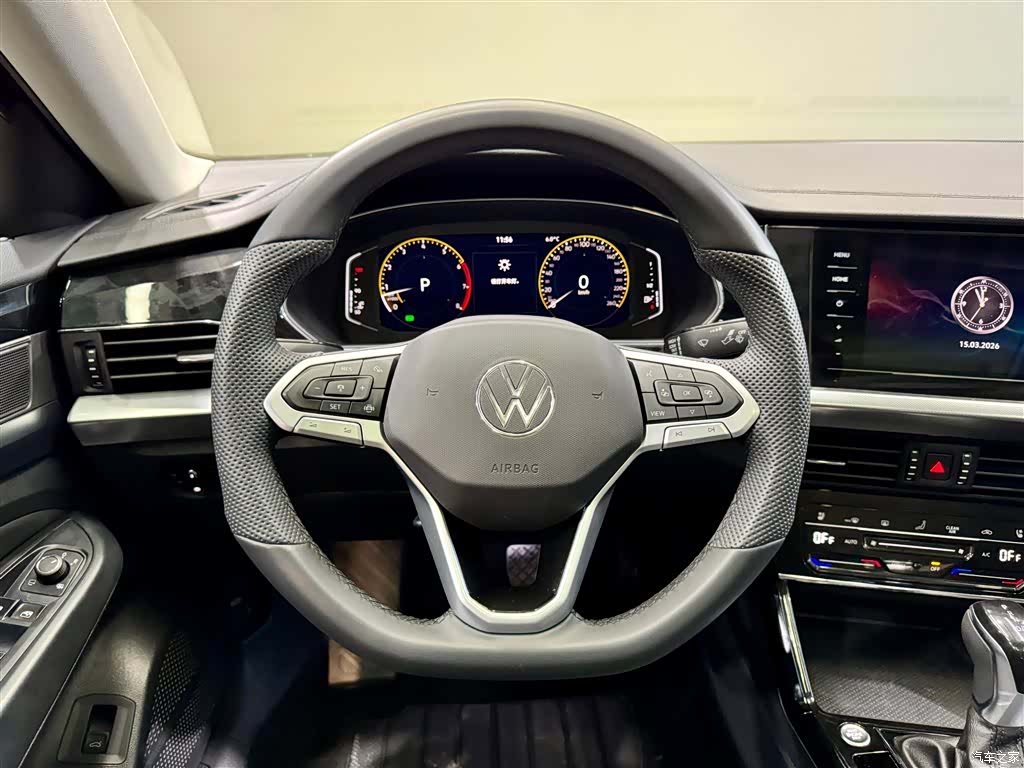 Volkswagen Passat, 2025 15