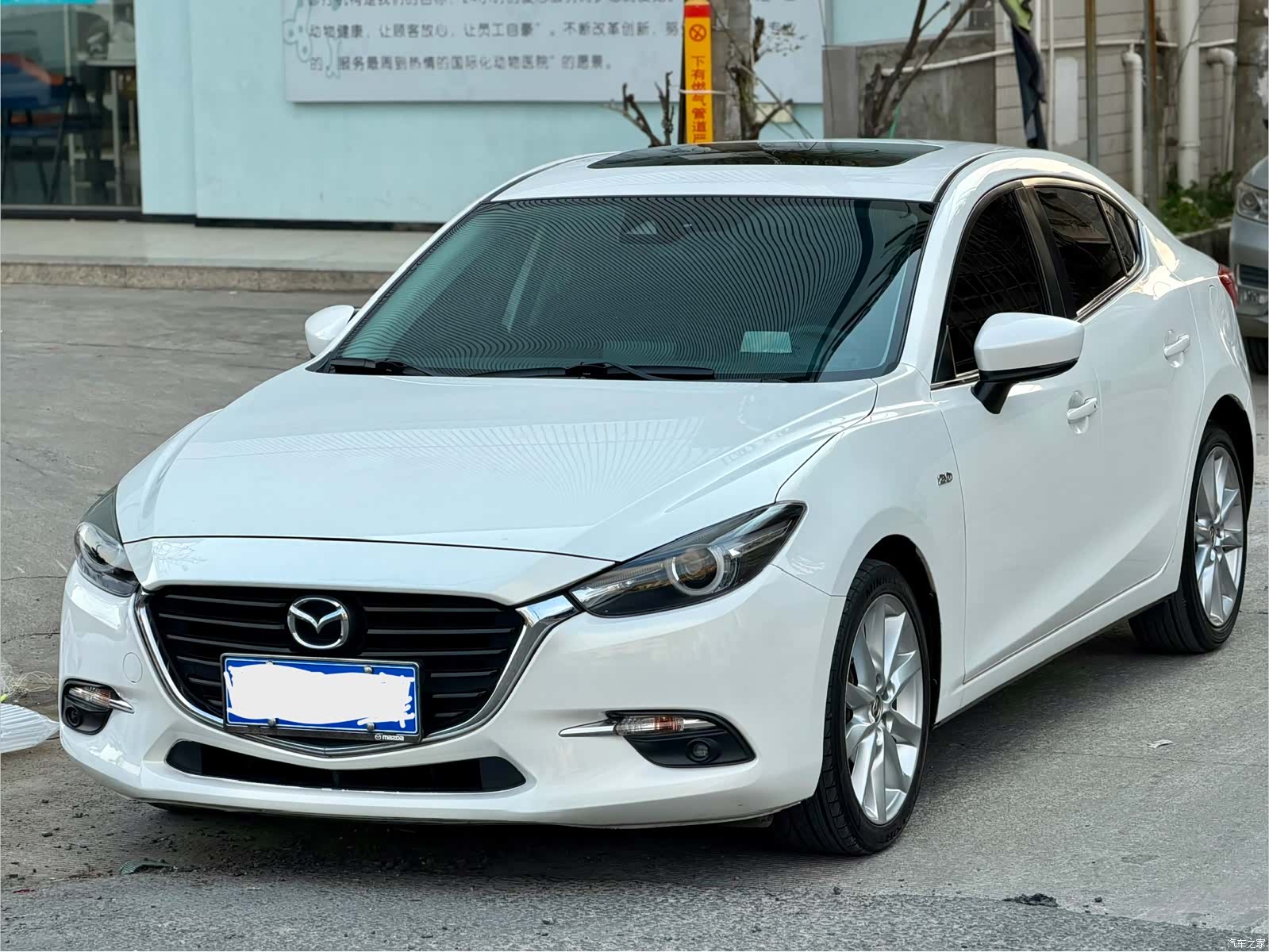 Mazda Mazda3, 2018 все фото