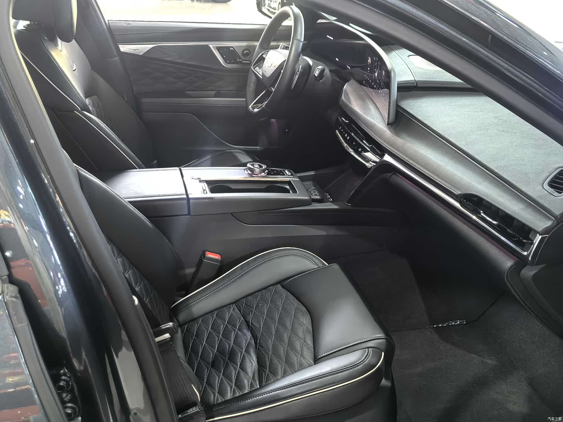 Cadillac CT6, 2024 7