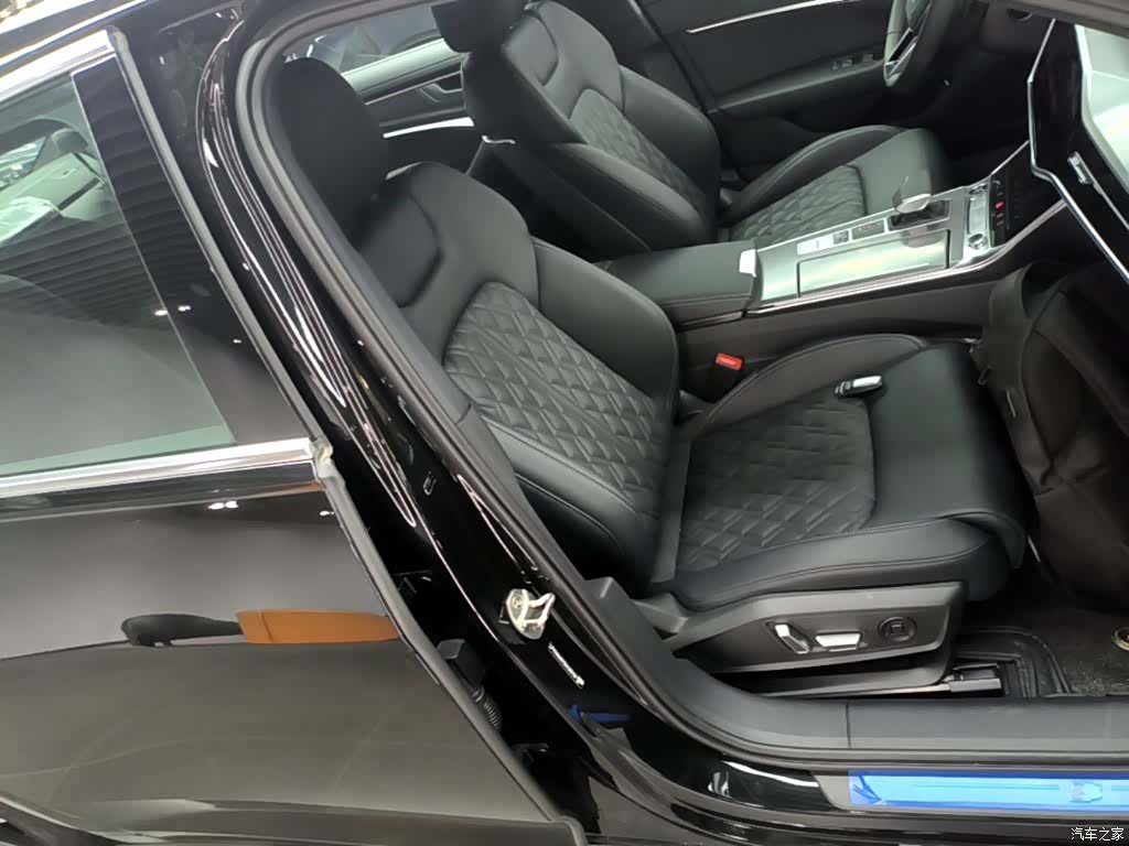Audi A6L, 2026 25