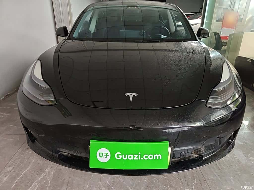 Tesla Model 3, 2022 3