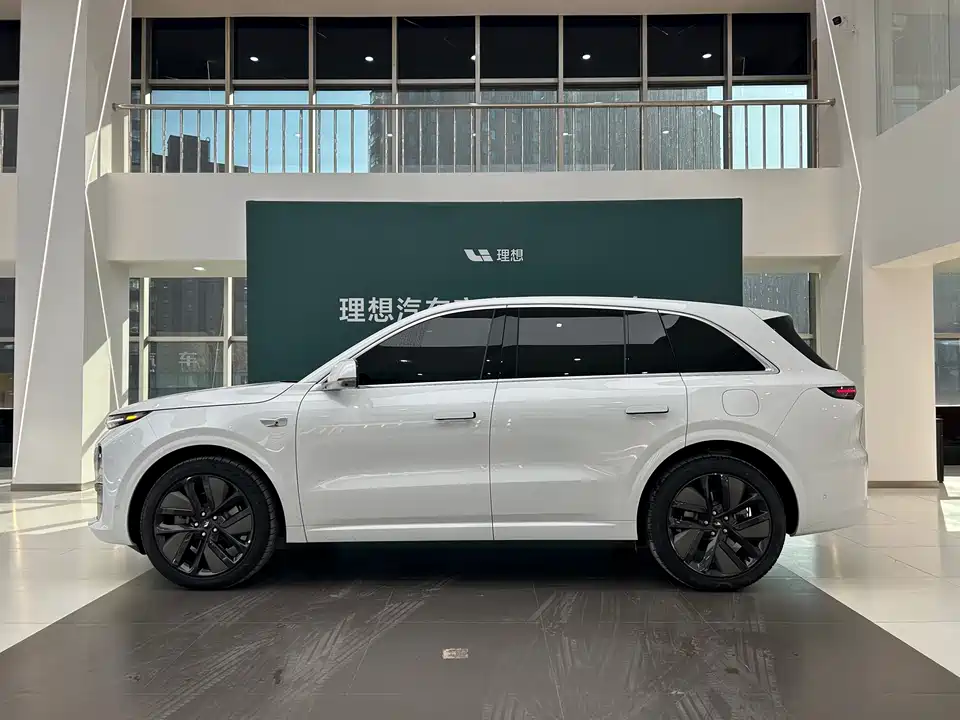 Li Auto Ideal L6