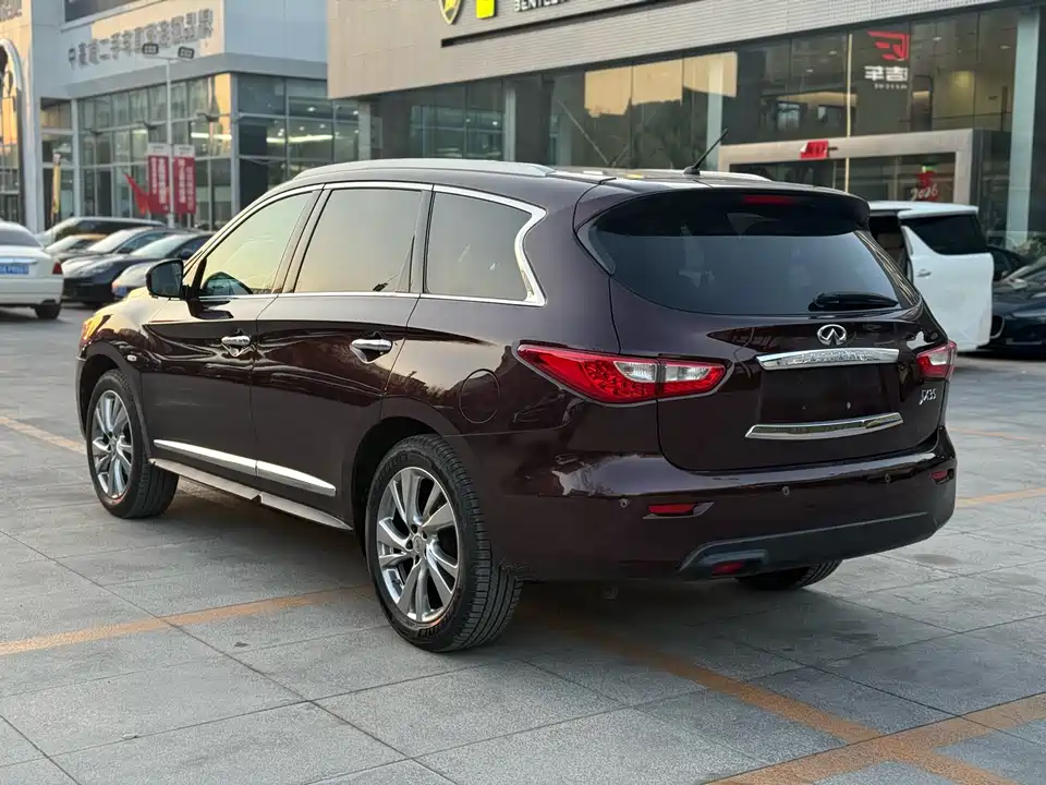 Infiniti JX