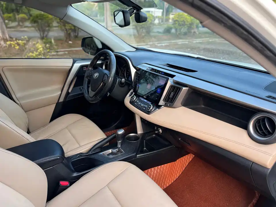 Toyota RAV4 Rongfang