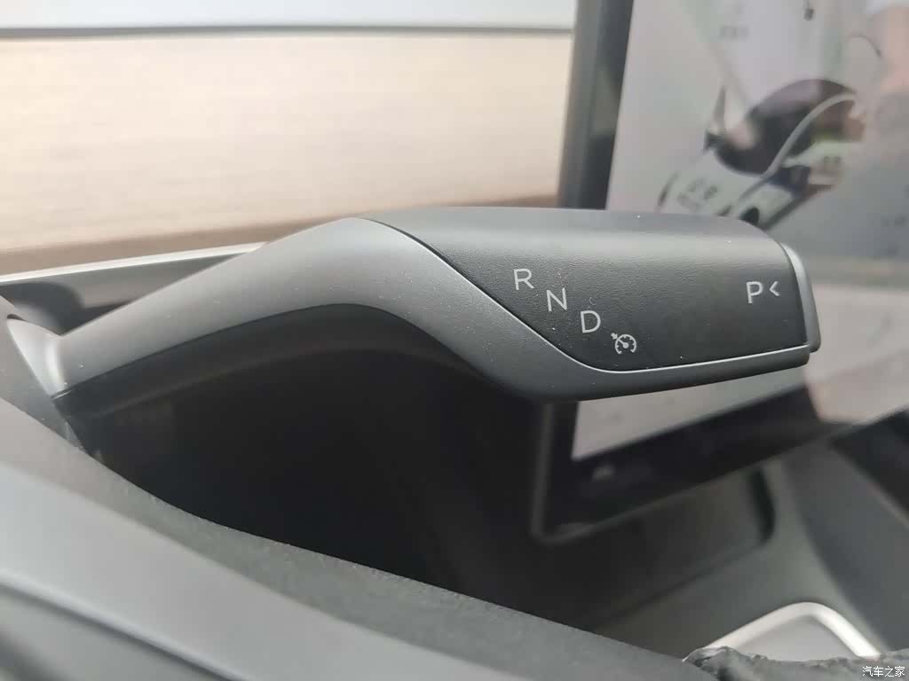 Tesla Model 3, 2021 7