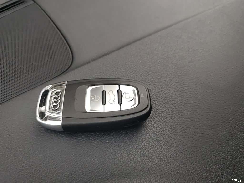 Audi A4L, 2015 9