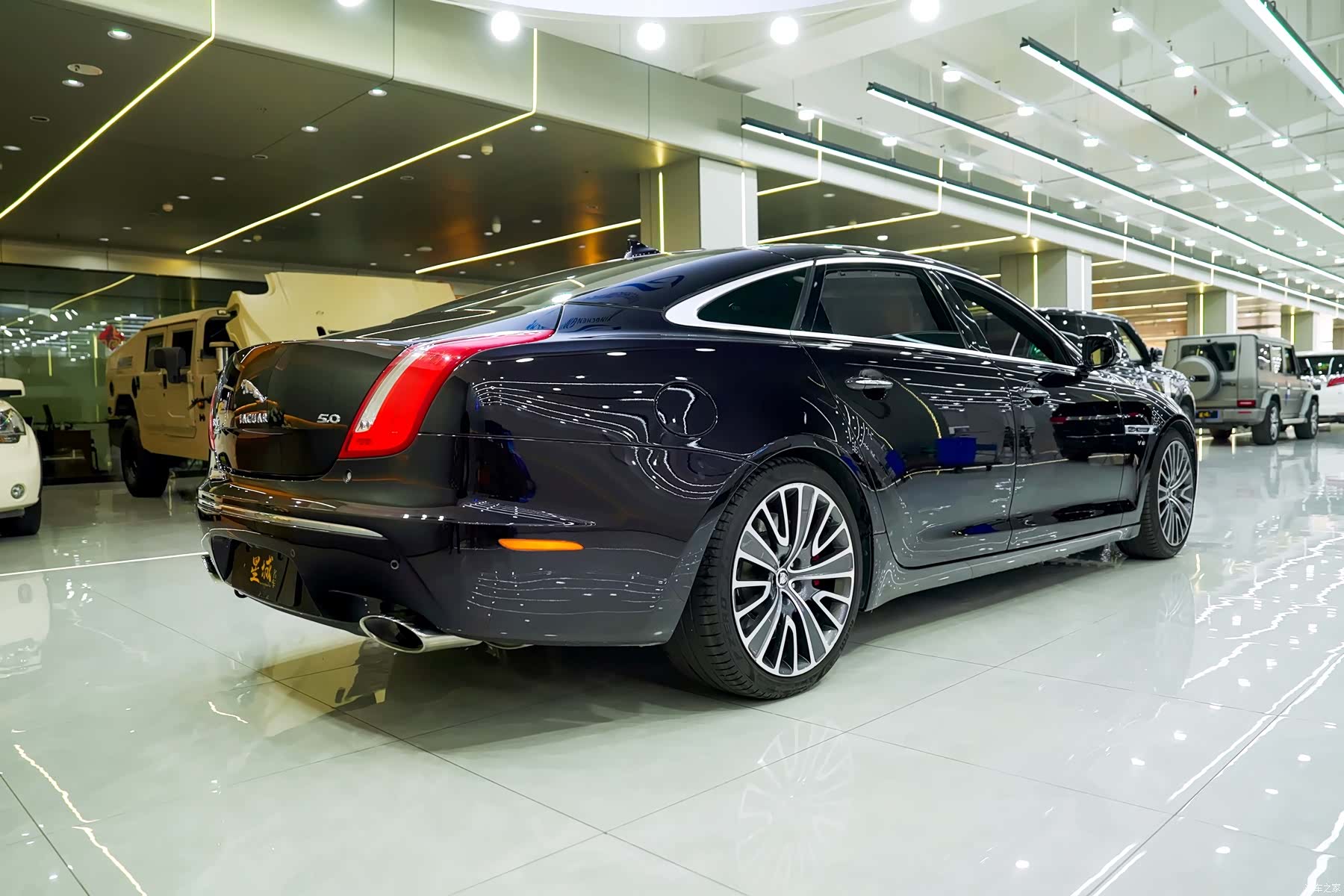 Jaguar XJ, 2014 10