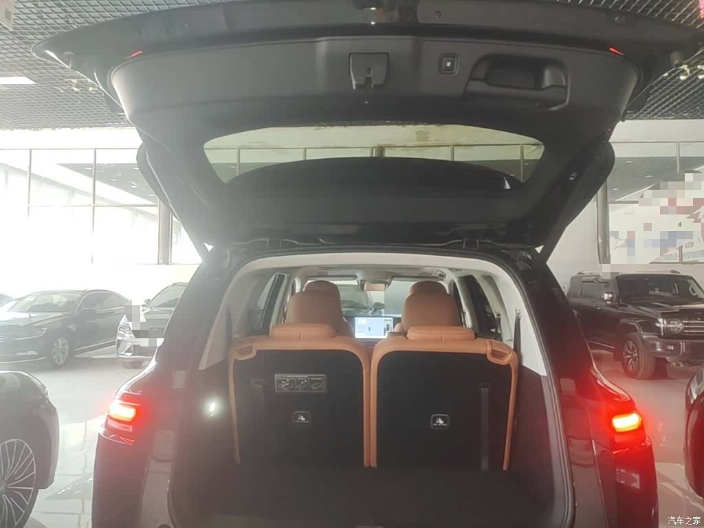 Leapmotor C16, 2025 19