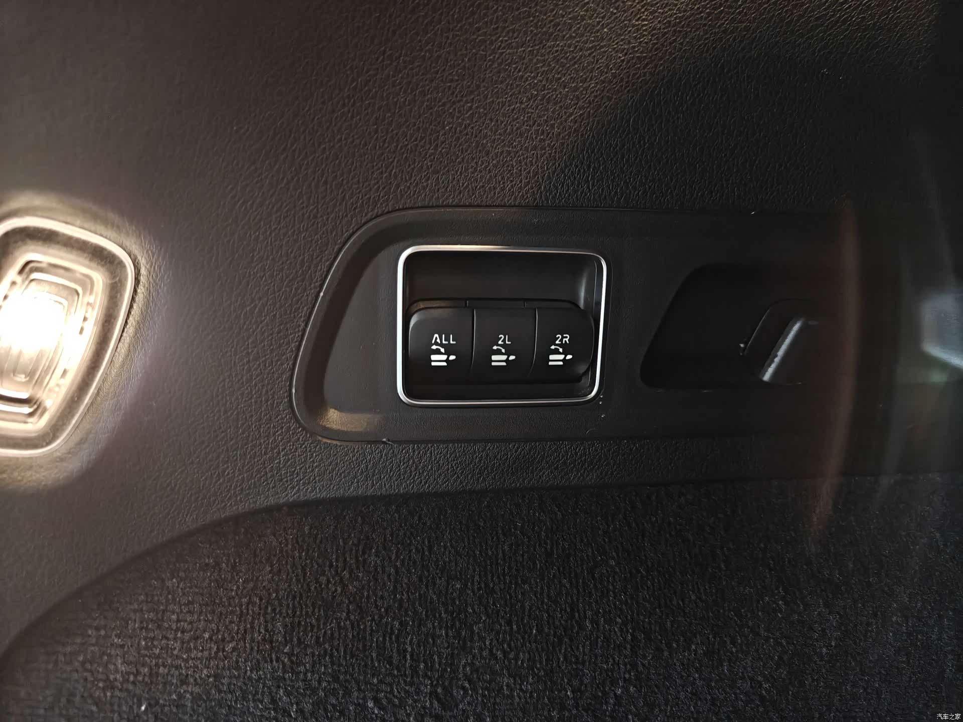 Mercedes-Benz GLS, 2021 25
