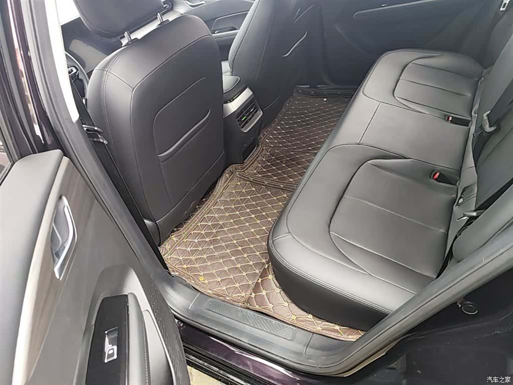Wuling Starlight, 2024 17
