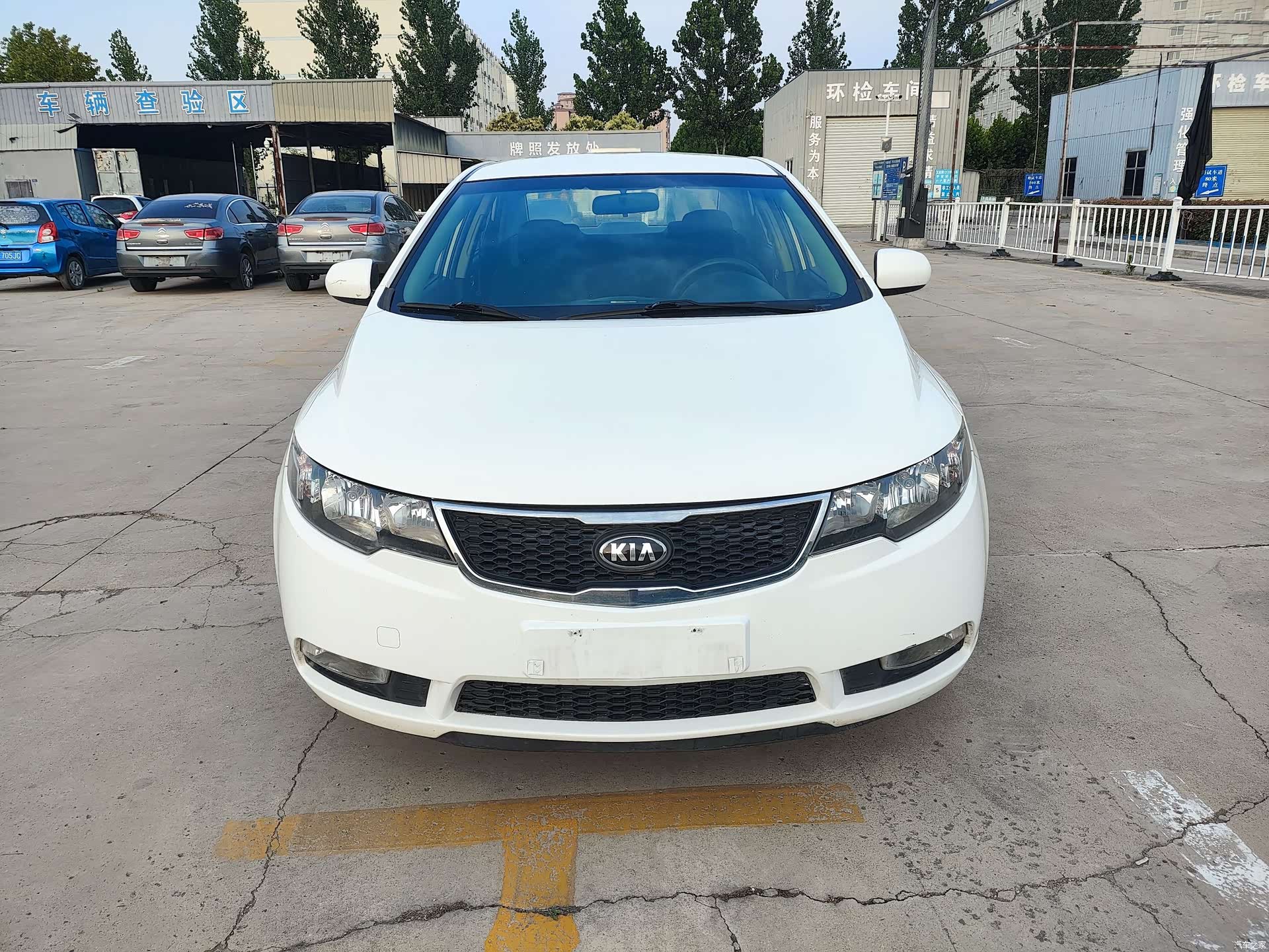 Kia GLS, 2012 2