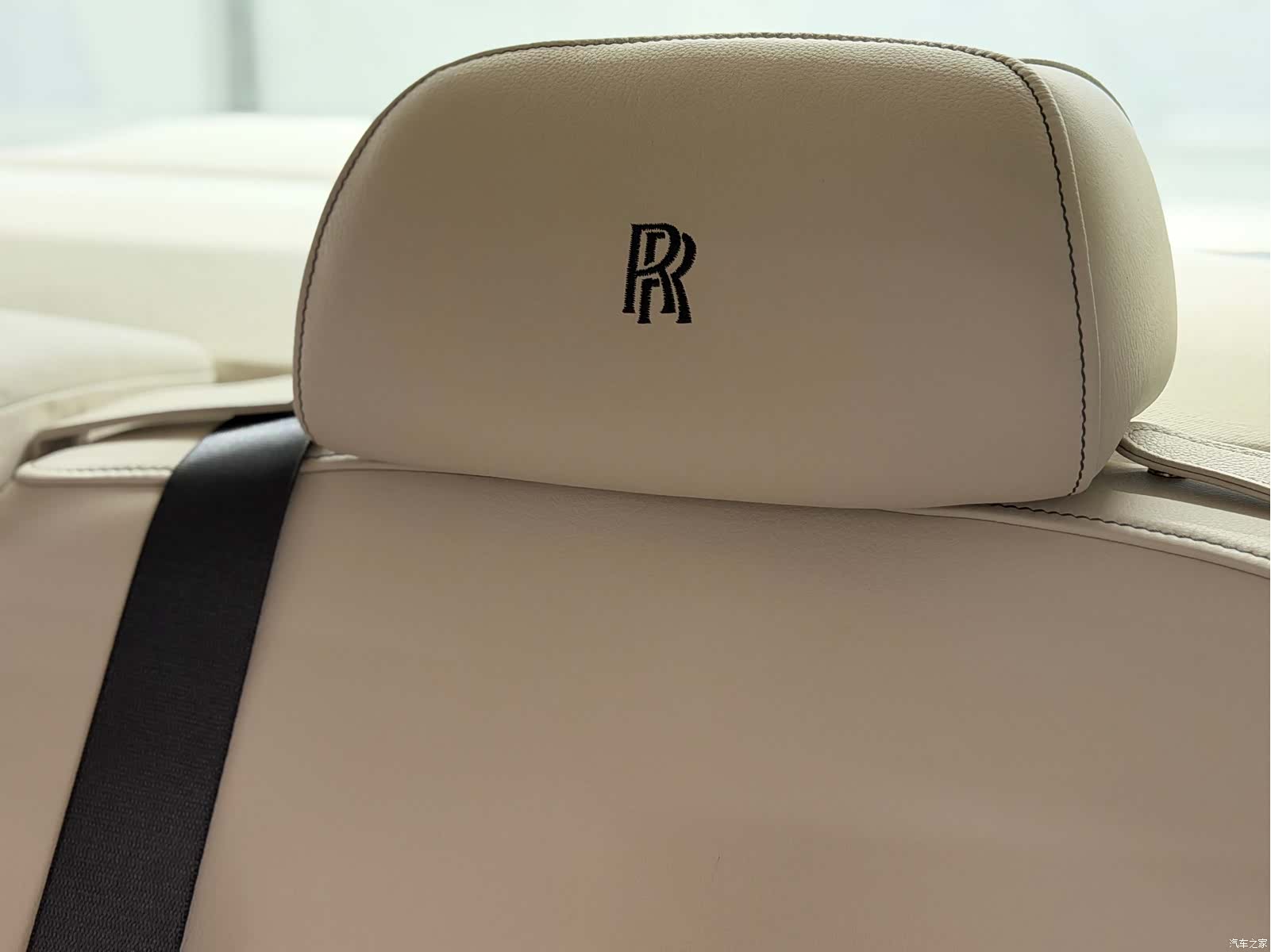 Rolls-Royce Ghost, 2014 15