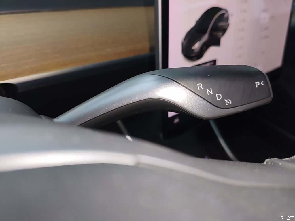 Tesla Model 3, 2019 14