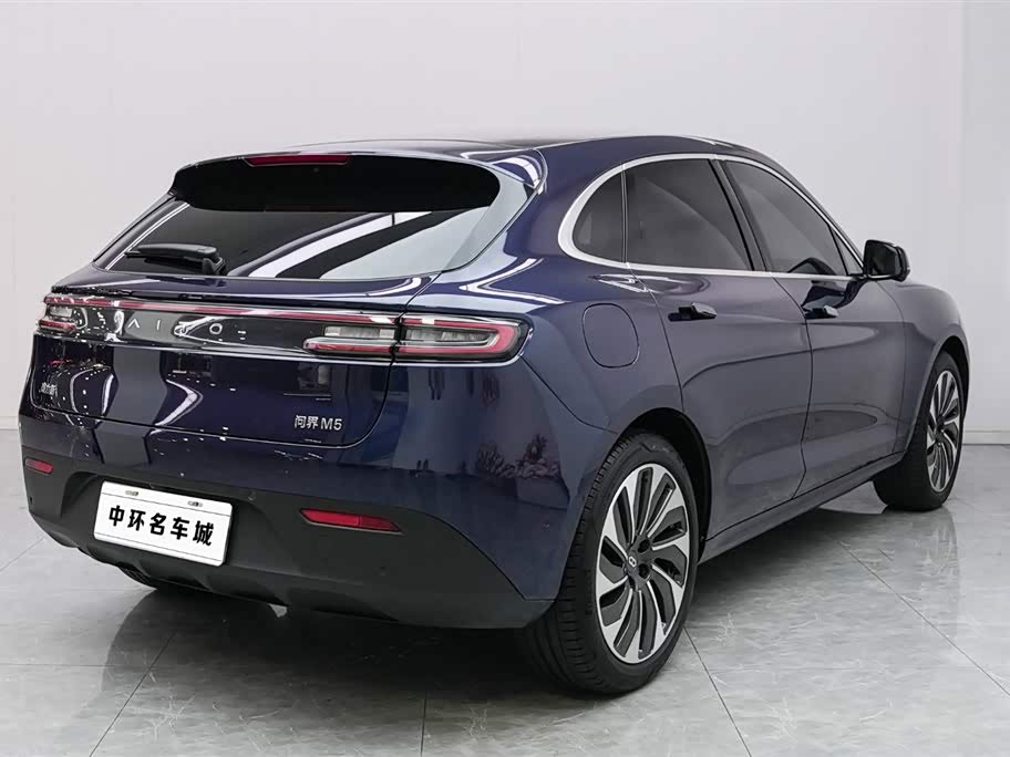 AITO Ask the world M5