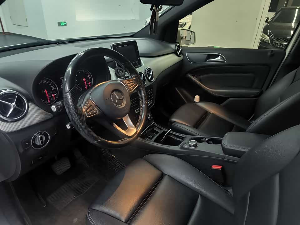 Mercedes-Benz Class B