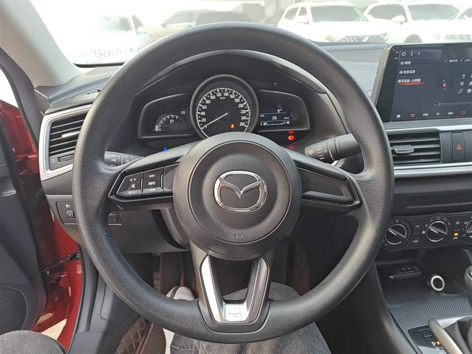 Mazda 3 Angkesaila