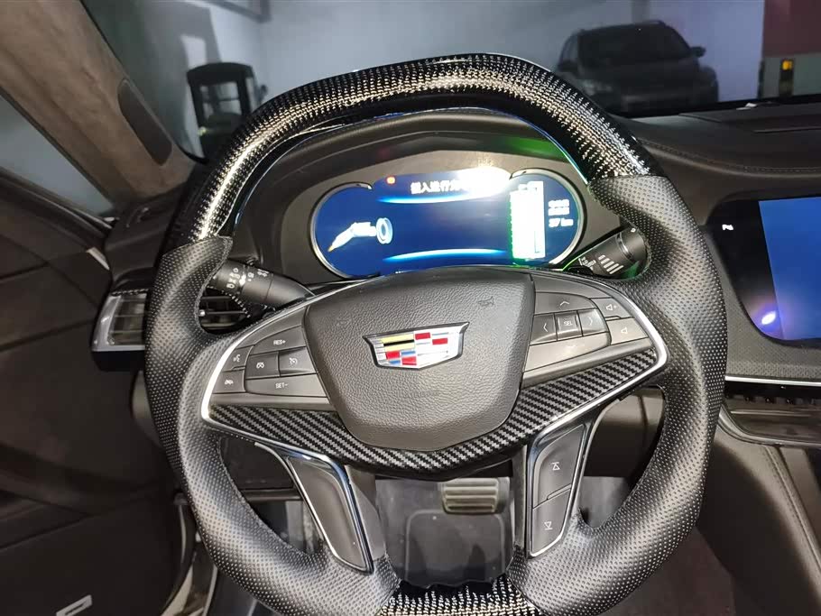 Cadillac CT6 PLUG-IN