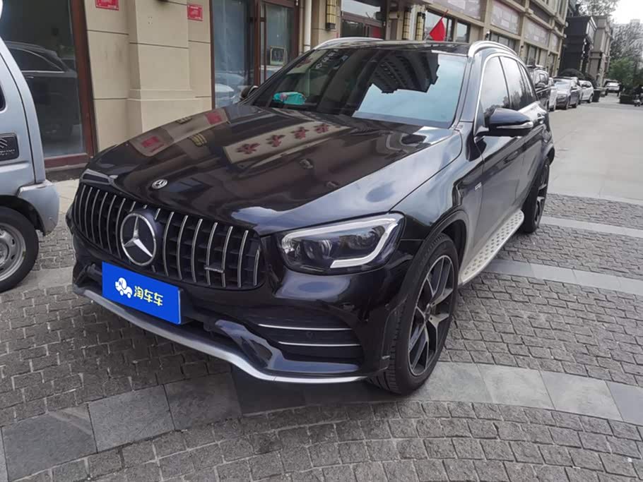 Mercedes-Benz GLC AMG