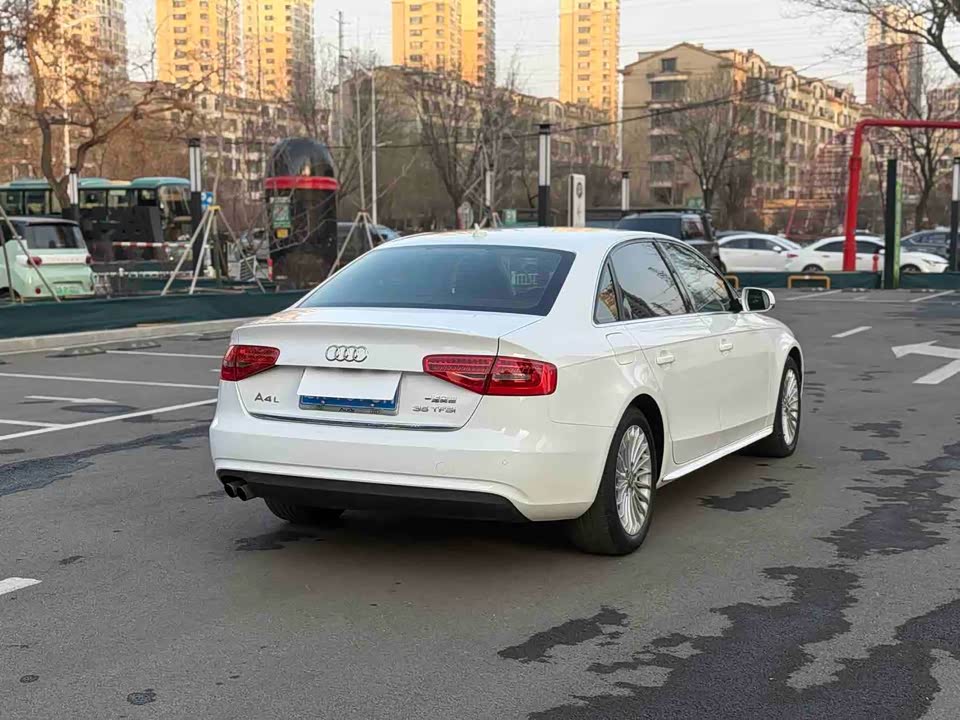 Audi A4L