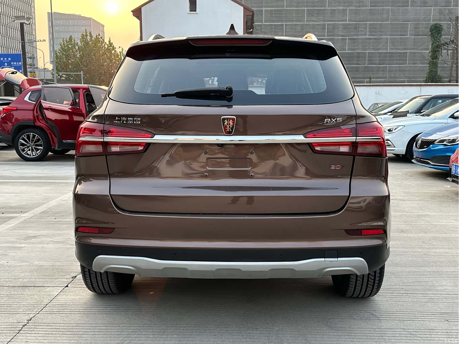 Roewe RX5, 2017 12