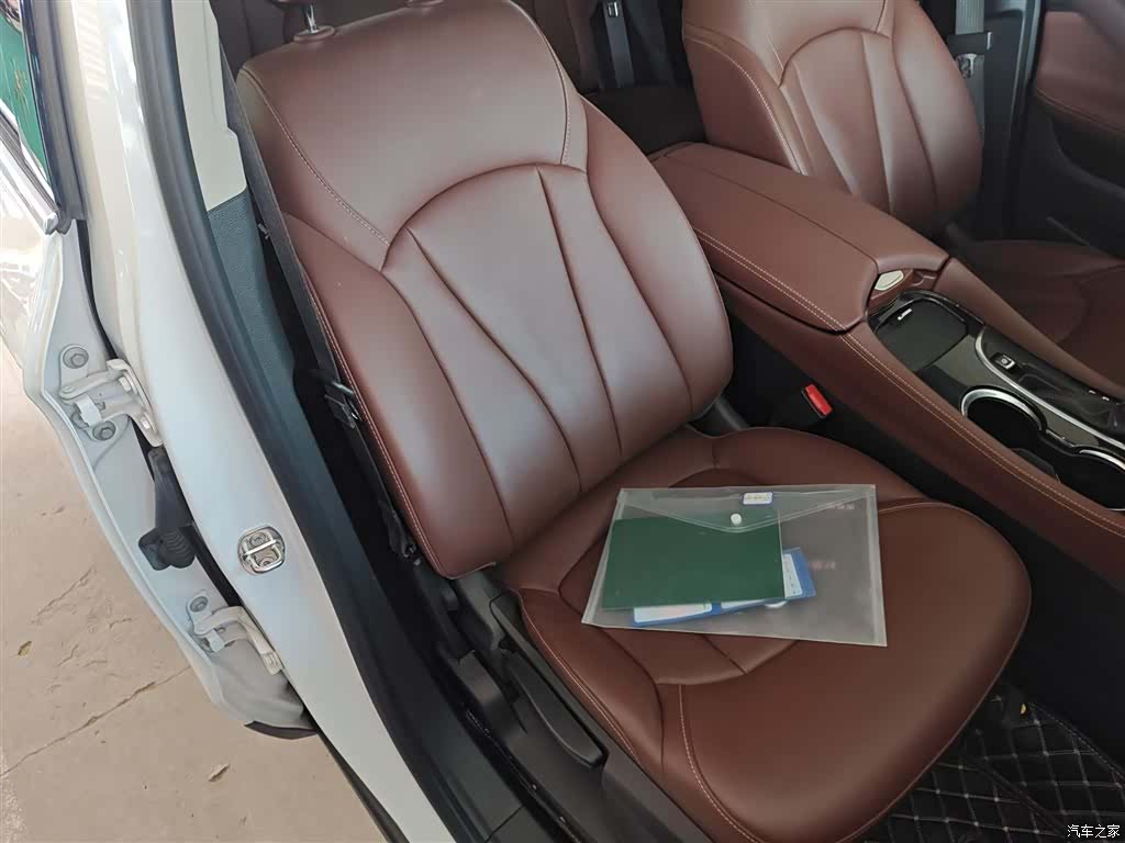 Buick Envision Plus, 2019 25