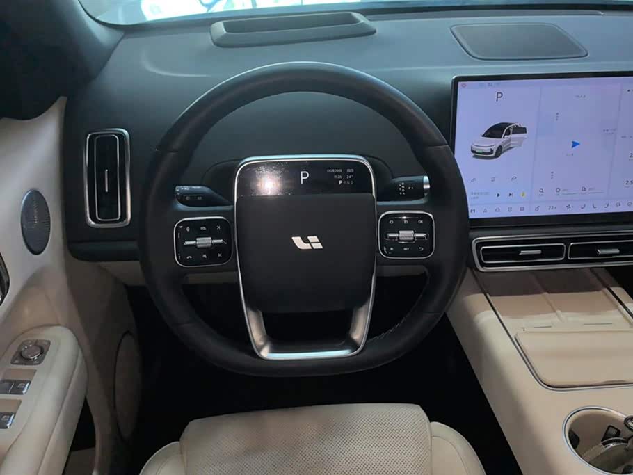 Li Auto Ideal L6