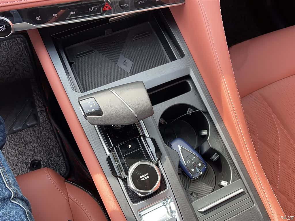 Changan CS75, 2024 15