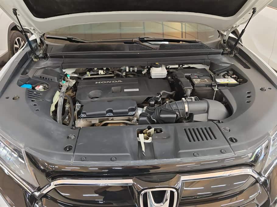 Honda UR-V Honda UR-V