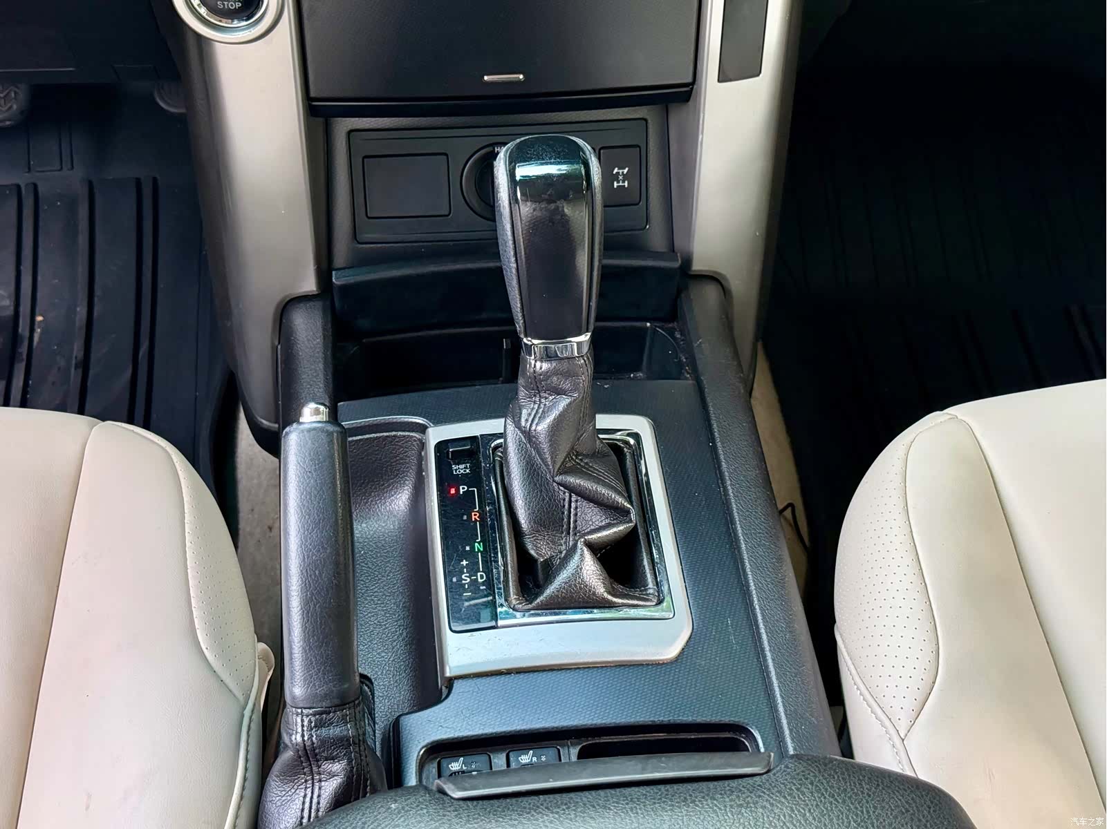 Toyota Prado, 2012 15