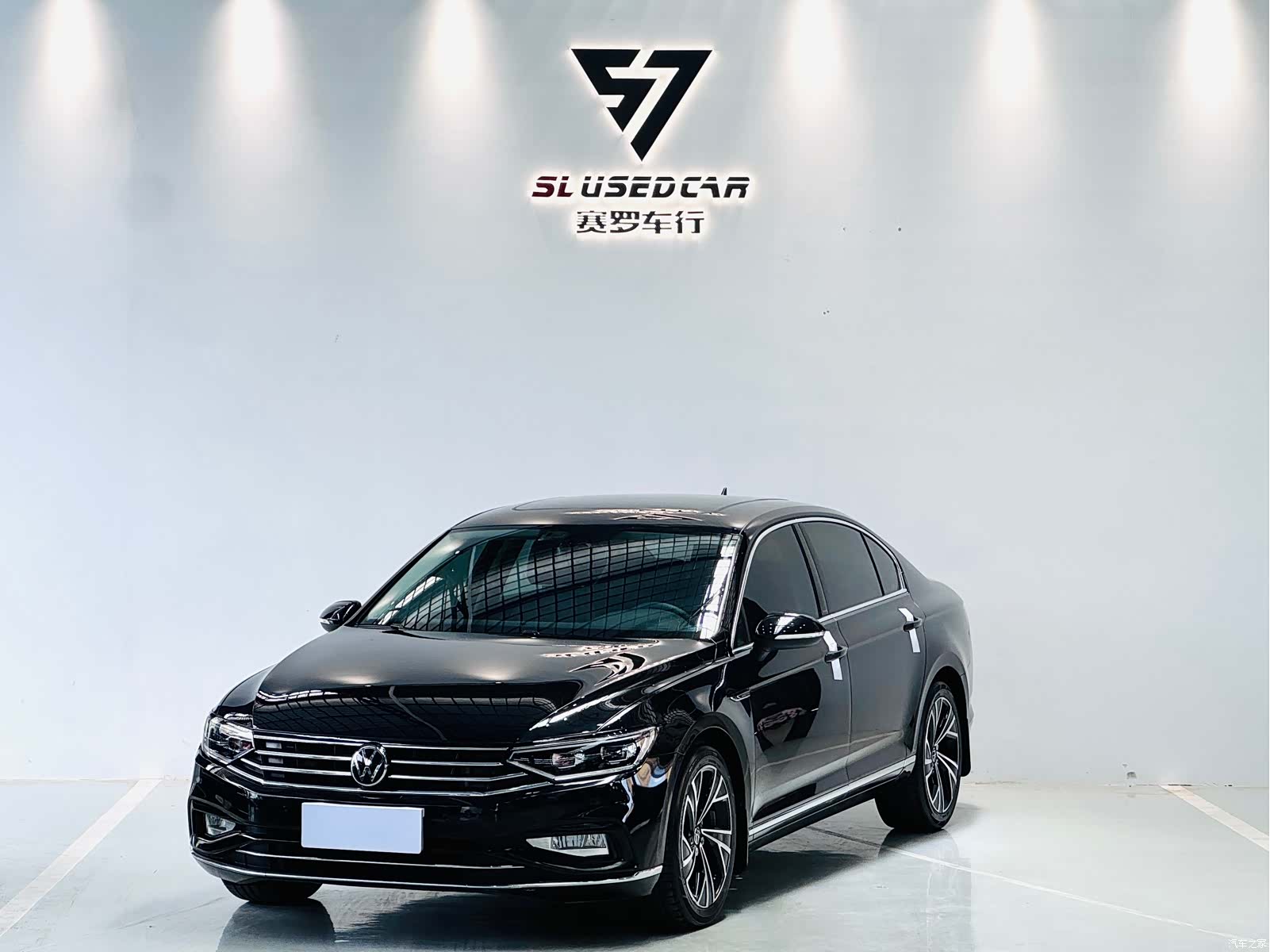 Volkswagen Magotan, 2022 1