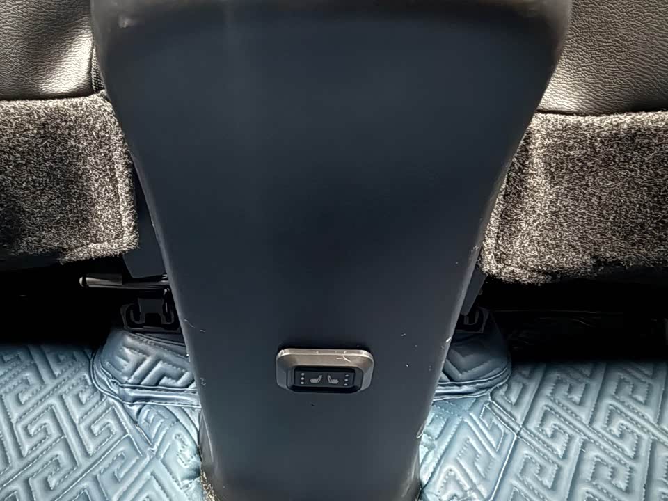 Toyota YARiS L Zhixuan