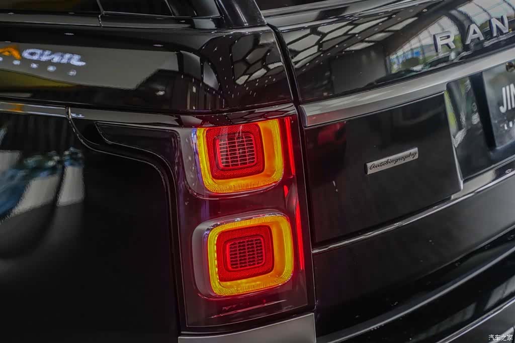 Land Rover Range Rover, 2019 18