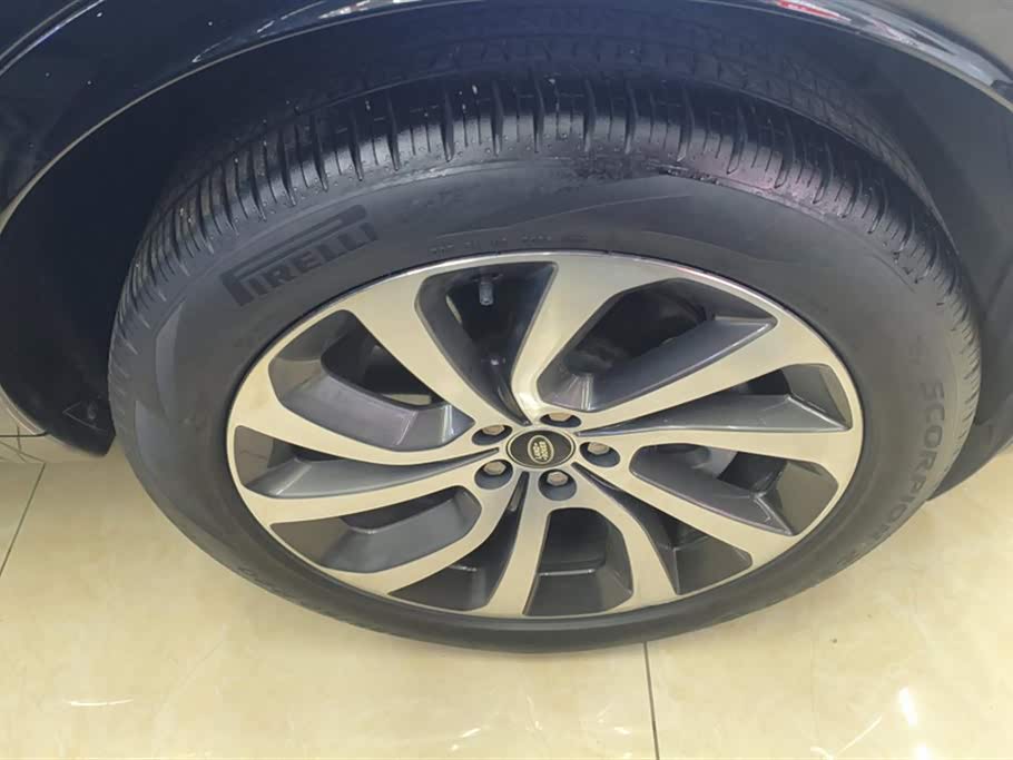 Land Rover Discover sports