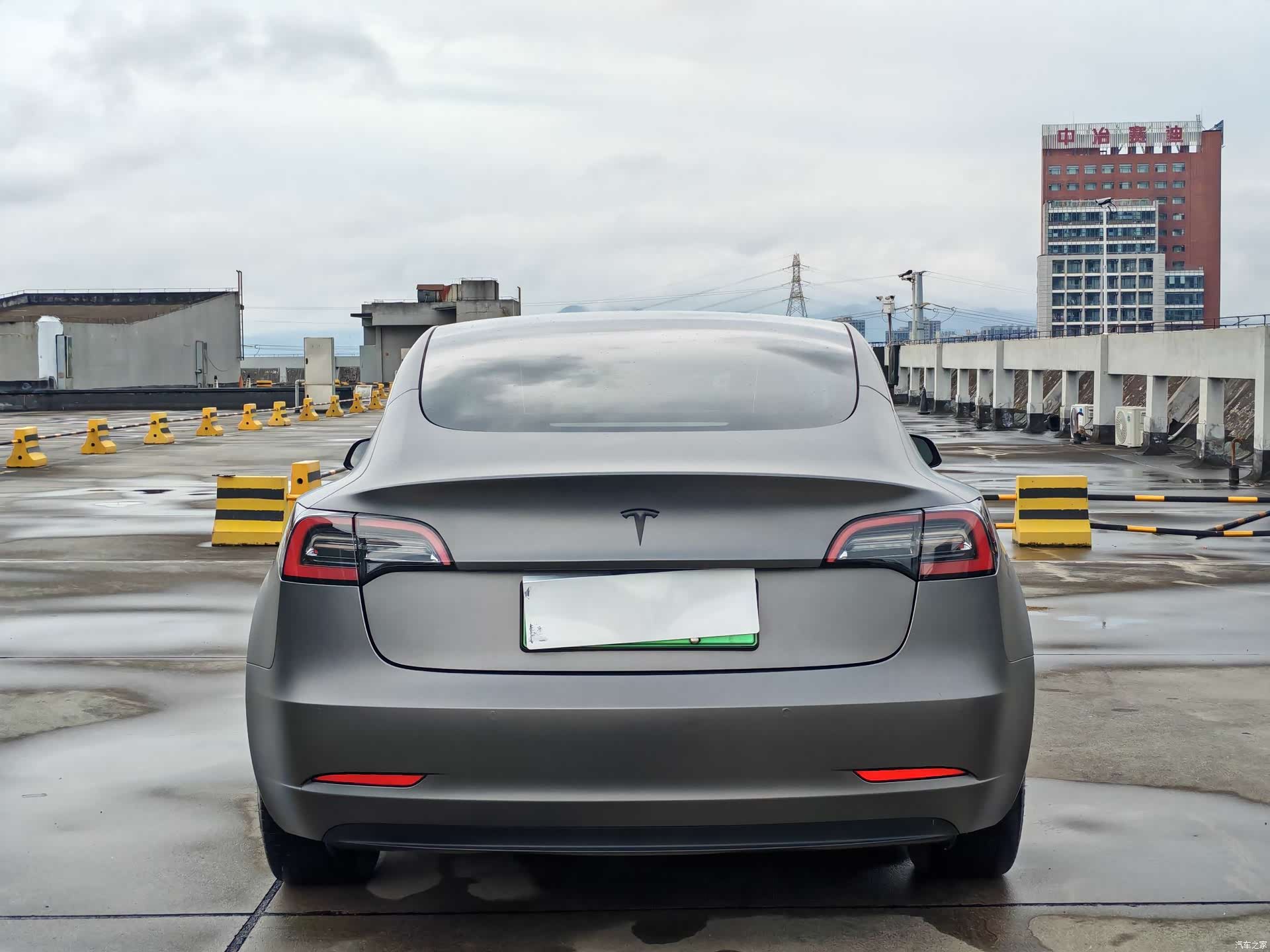 Tesla Model 3, 2022 6