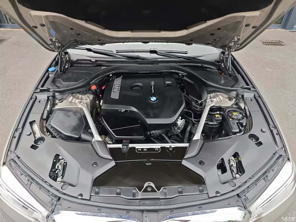 BMW 5 Series, 2020 9