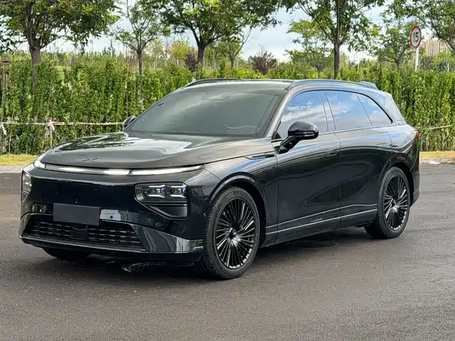 XPeng G9 2026 — купить из Китая под заказ