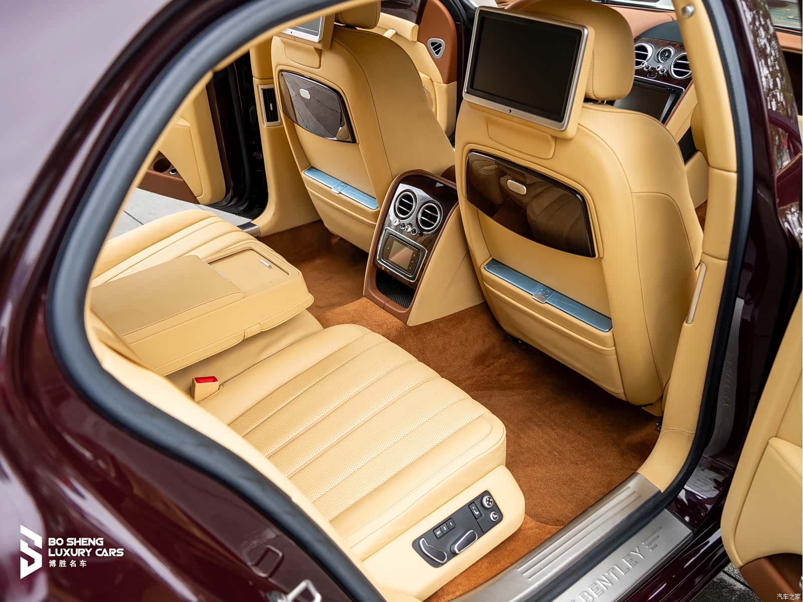 Bentley Flying Spur, 2016 45