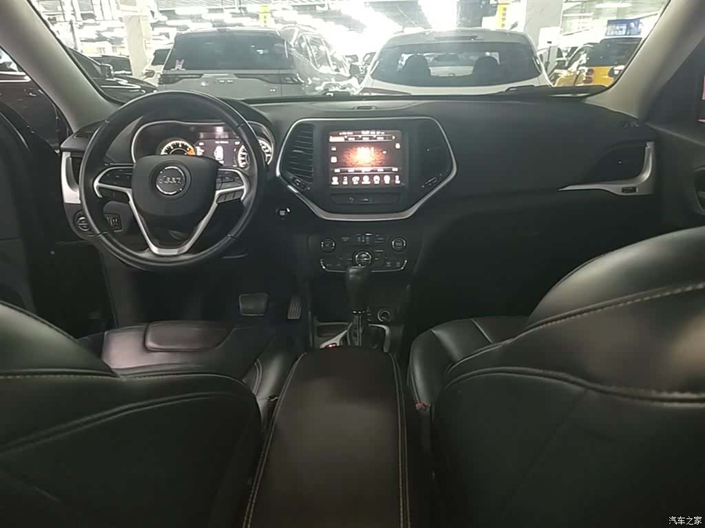 Jeep Cherokee, 2017 6