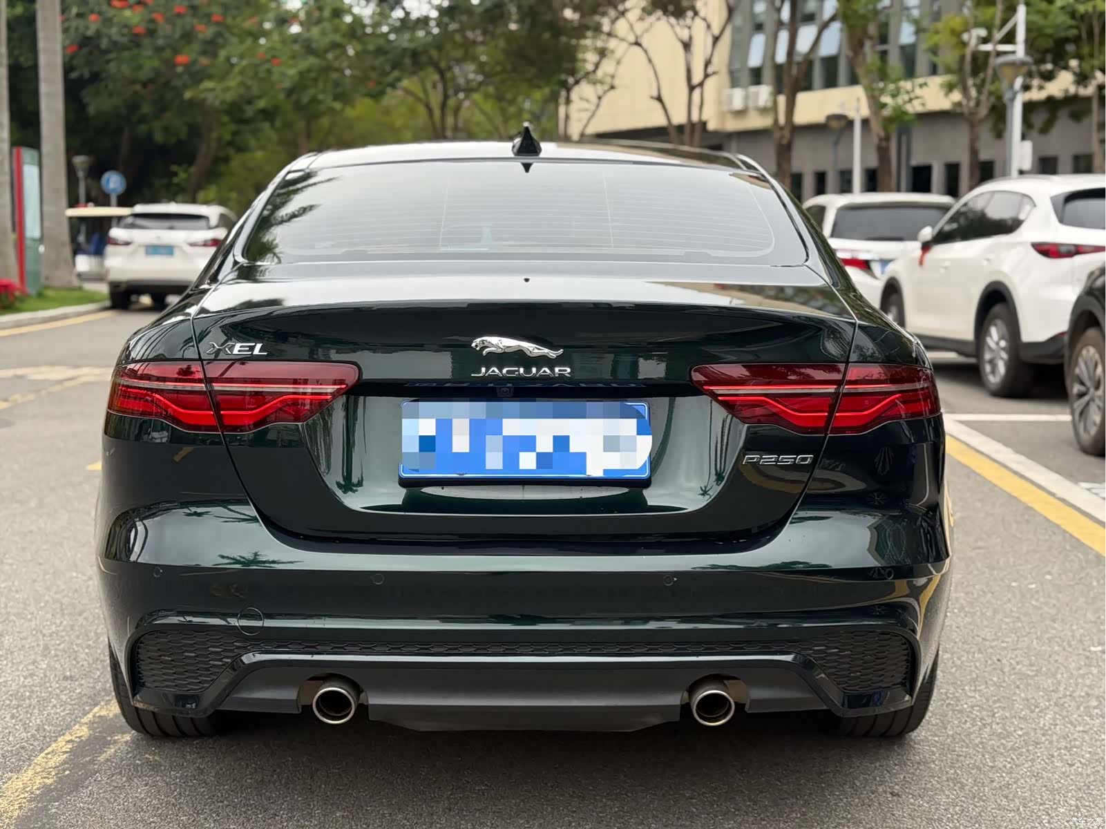 Land Rover XEL, 2022 все фото