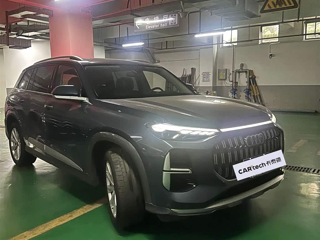 Audi Q6