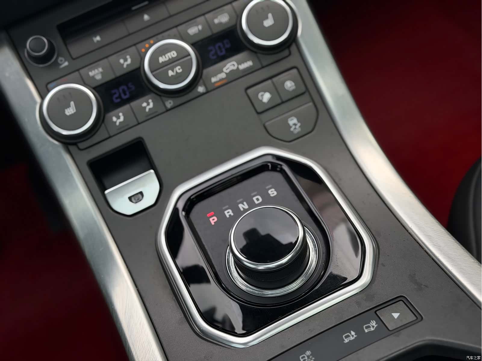 Land Rover Range Rover, 2018 17