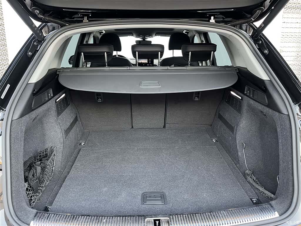 Audi Q5L, 2023 16