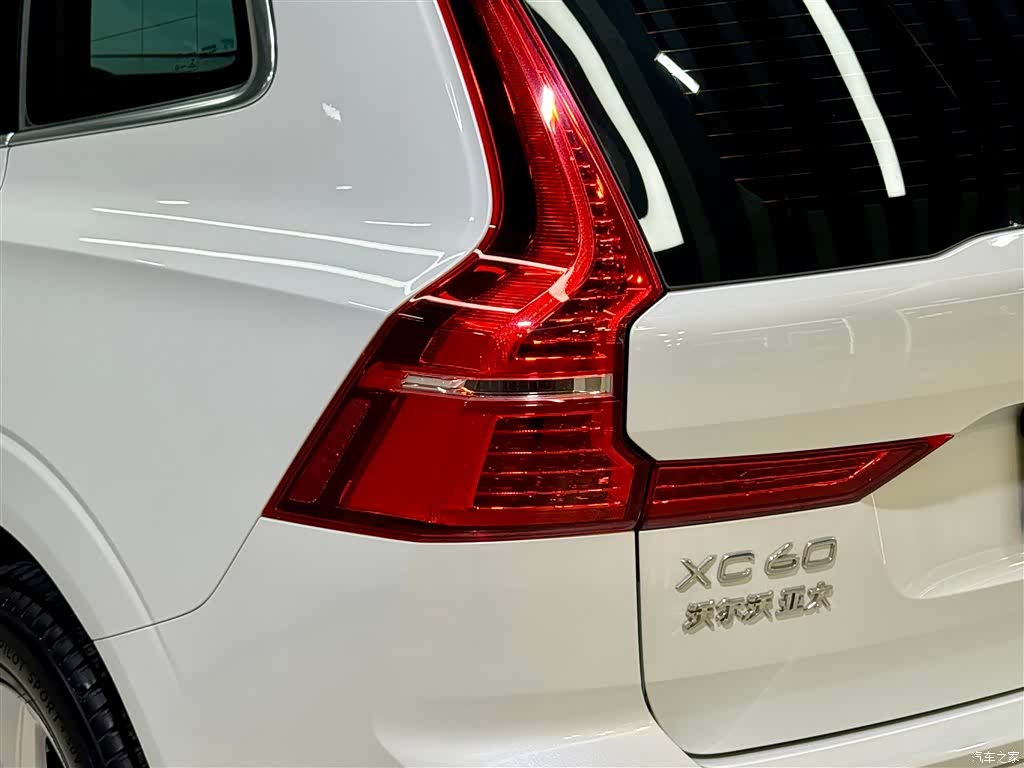 Volvo XC60, 2022 11