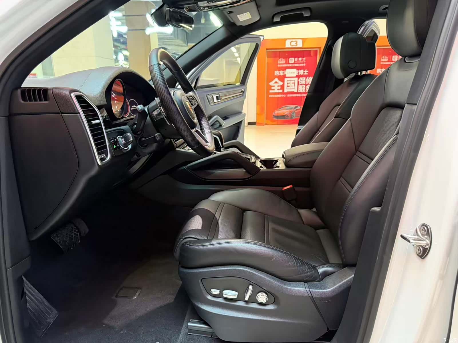 Porsche Cayenne, 2018 15