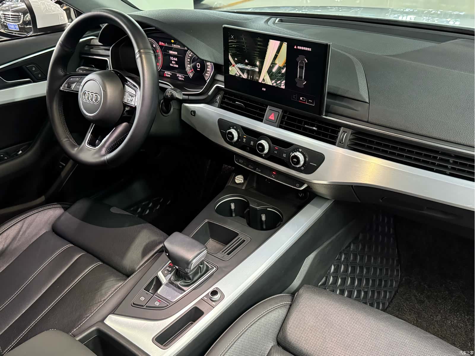 Audi A4L, 2022 17