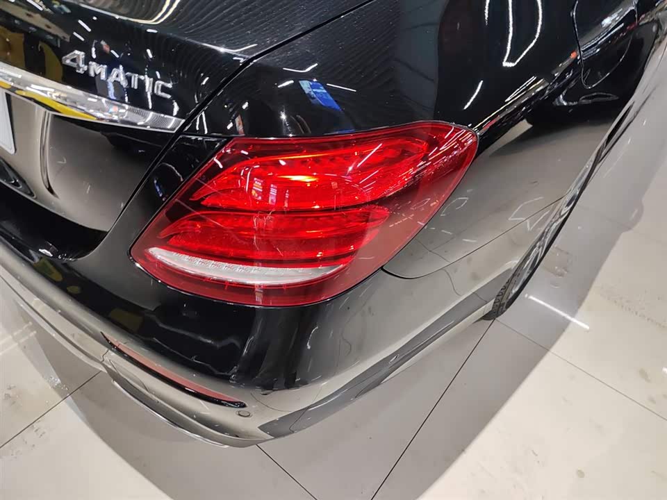 Mercedes-Benz E-class Mercedes-Benz E-class